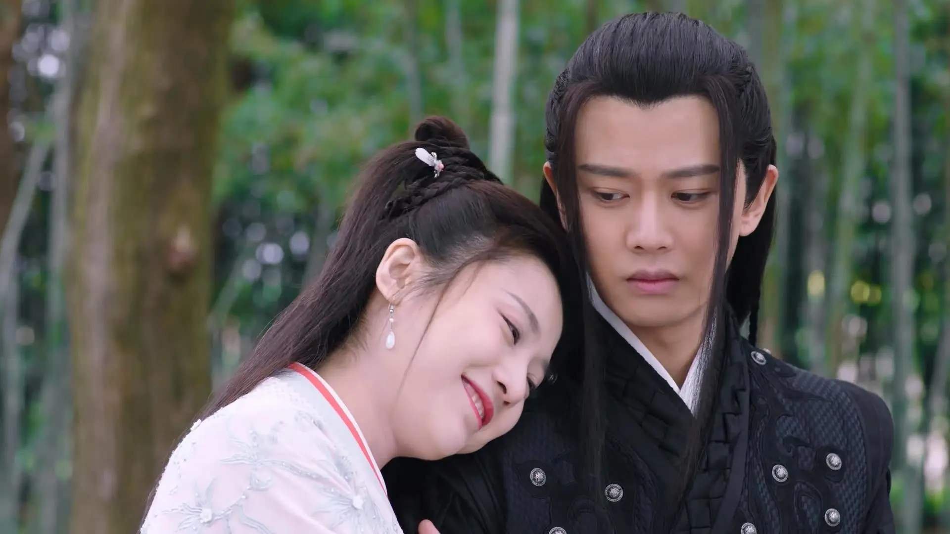 隔空对话，詹姆斯孤勇爆发，森林狼三剑压制马刺