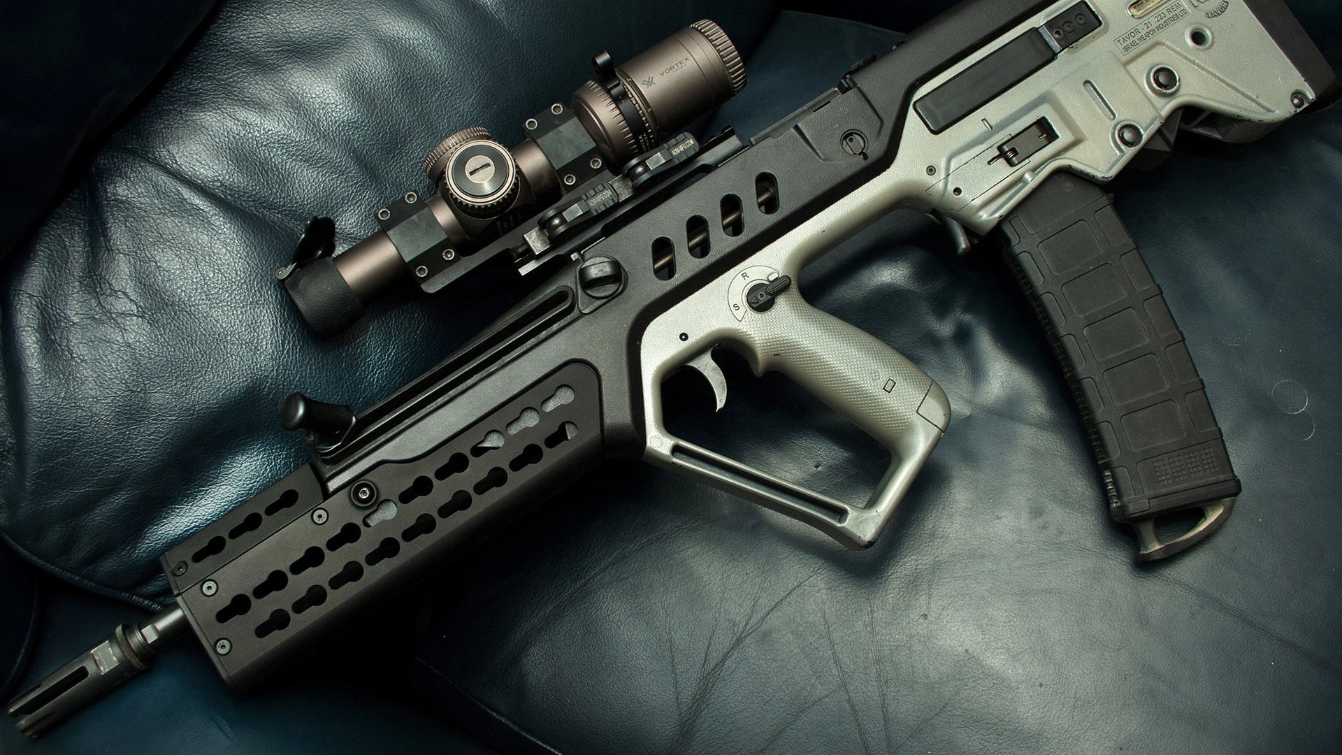 极速夜的双重奏，当F1引擎遇见亚洲梅西的魔法