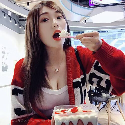 绝境中的曙光，戈麦斯一锤定音，瑞士鏖战力克洪都拉斯